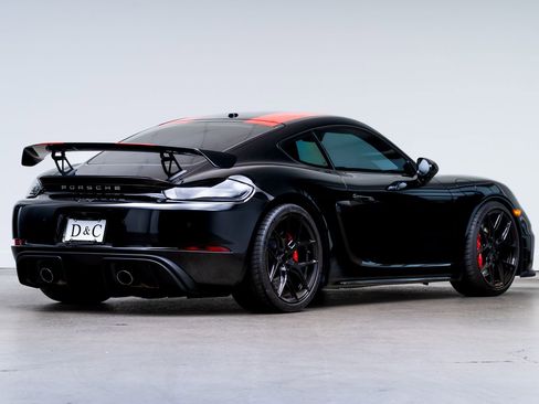 Used 2020 Porsche 718 Cayman GT4 RWD image 7