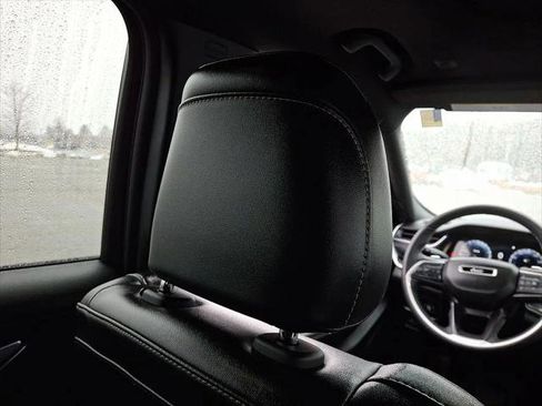 Certified 2023 Jeep Grand Cherokee L Laredo AWD/4WD image 14