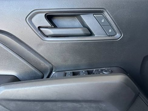 Used 2025 Chevrolet Colorado Trail Boss AWD/4WD image 11