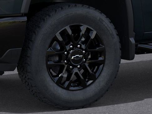 New 2026 Chevrolet Silverado 2500 LT image 9