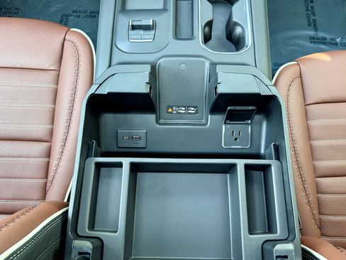 New 2026 GMC Sierra 3500 Denali Ultimate image 35