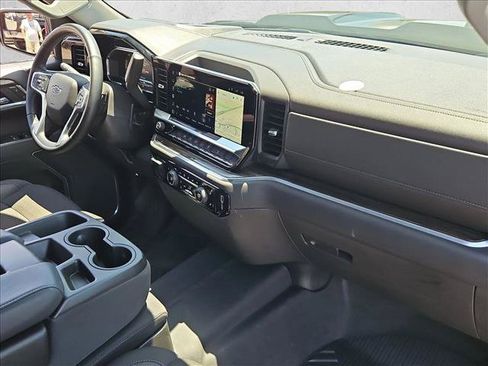 Certified 2025 Chevrolet Silverado 1500 LT Trail Boss AWD/4WD image 29