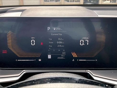 Certified 2024 Kia Sorento S image 25