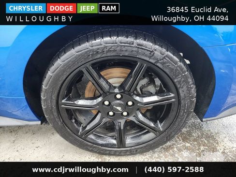 Used 2019 Ford Mustang GT w/ Black Accent Package RWD image 34