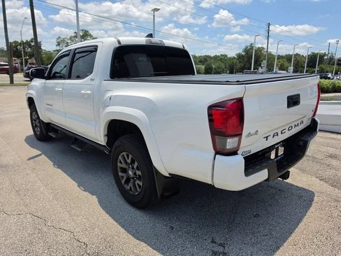Used 2023 Toyota Tacoma SR5 w/ Technology Package AWD/4WD image 3