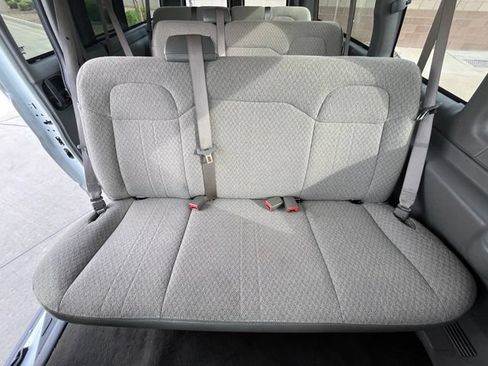 Used 2025 Chevrolet Express 3500 LT w/ LT Preferred Equipment Group RWD image 14