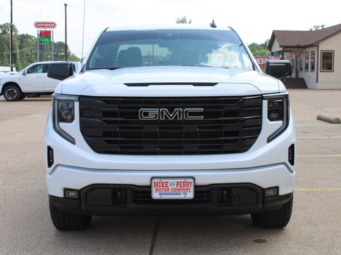 Used 2025 GMC Sierra 1500 Elevation w/ LPO, Elevation Black Package AWD/4WD image 4