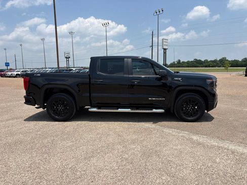 Used 2025 GMC Sierra 1500 Pro w/ Graphite Edition AWD/4WD image 7