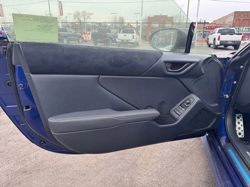 Used 2025 Toyota GR86 Premium image 20