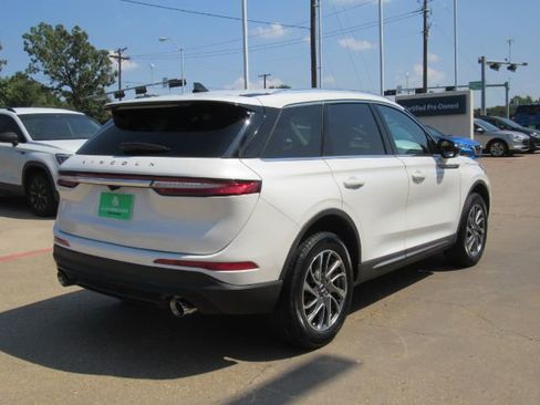 Used 2022 Lincoln Corsair FWD w/ Equipment Group 101A image 6