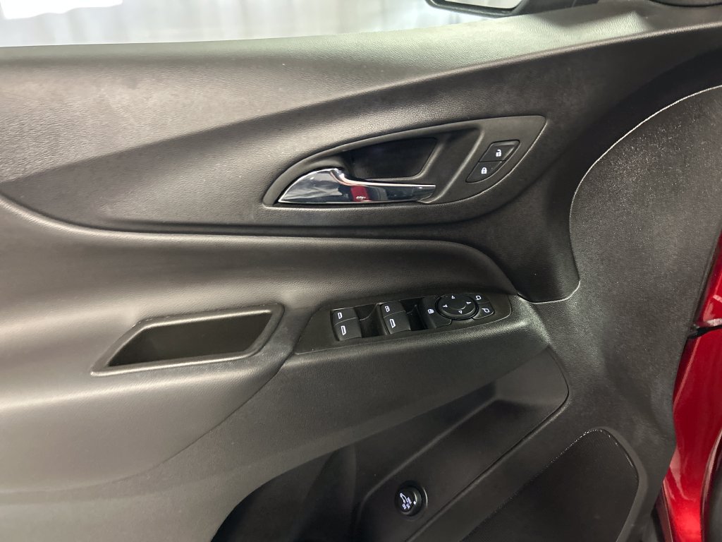 Used 2024 Chevrolet Equinox LT AWD/4WD image 14