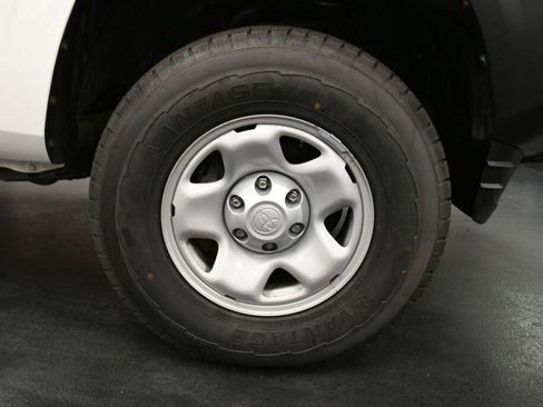 Certified 2021 Toyota Tacoma SR image 25