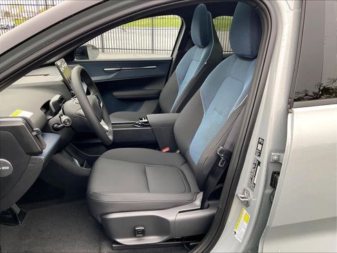 New 2026 Volvo EX30 Plus w/ Climate Package image 11