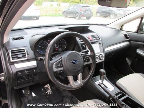 Used 2017 Subaru Crosstrek 2.0i Premium image 10