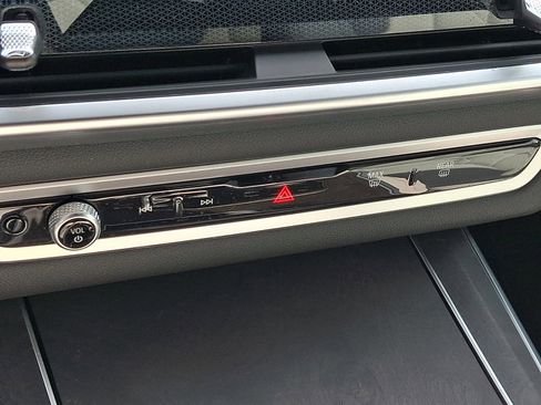 Certified 2024 BMW X5 xDrive40i w/ Premium Package image 17