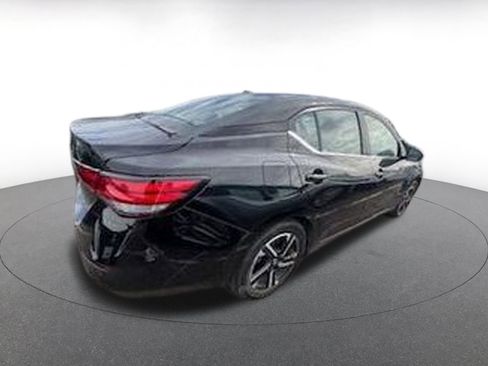 Used 2025 Nissan Sentra SV image 7