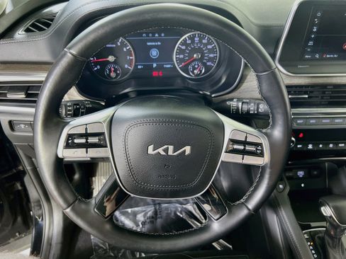 Used 2022 Kia Telluride SX w/ SX Prestige Package AWD/4WD image 11