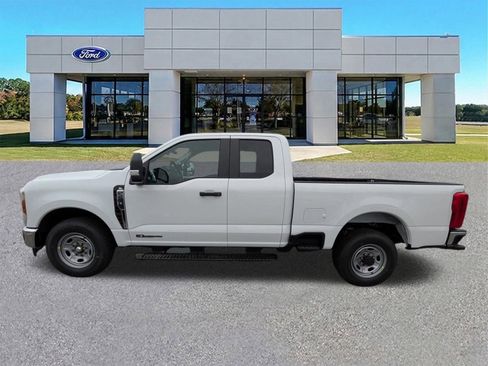 New 2026 Ford F250 XL RWD image 7
