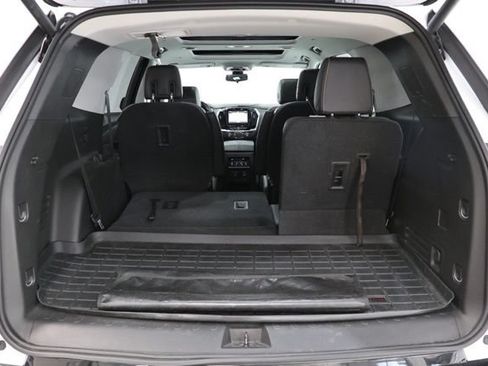 Used 2018 Chevrolet Traverse Premier w/ Redline Edition FWD image 37