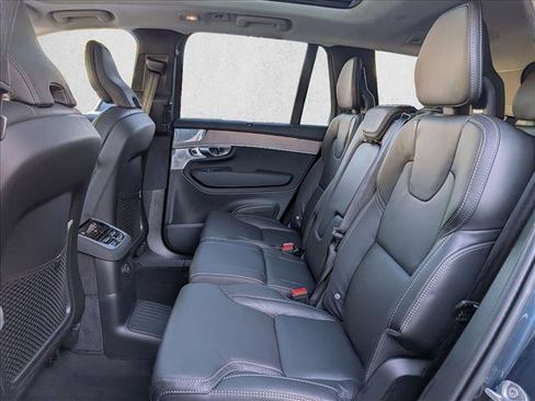 New 2026 Volvo XC90 T8 Ultra w/ Lounge Package image 17