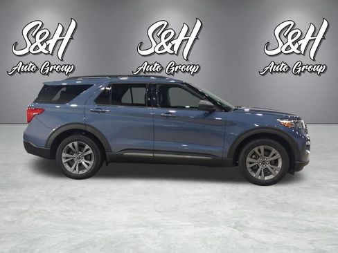 Used 2021 Ford Explorer XLT w/ Equipment Group 202A AWD/4WD image 20