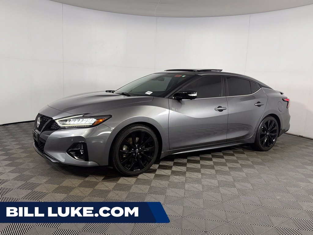 Used 2023 Nissan Maxima SR w/ Sport Mat Group FWD image 1