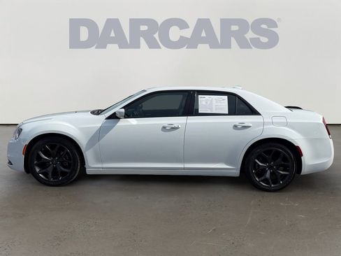 Used 2022 Chrysler 300 S RWD image 4
