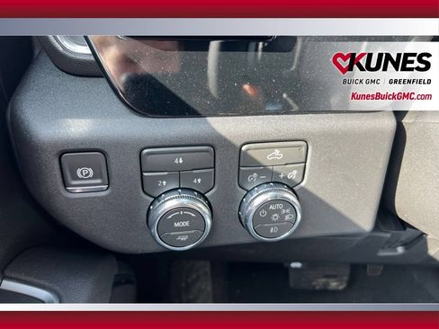 New 2026 GMC Sierra 3500 SLE AWD/4WD image 18