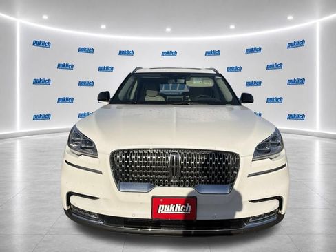 Used 2022 Lincoln Aviator Reserve w/ Equipment Group 201A AWD/4WD image 2