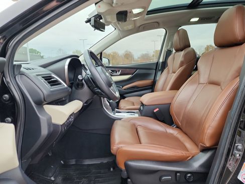 Used 2020 Subaru Ascent Touring w/ Popular Package #2A image 10
