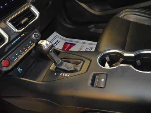 Used 2025 Ford Mustang Premium RWD image 20