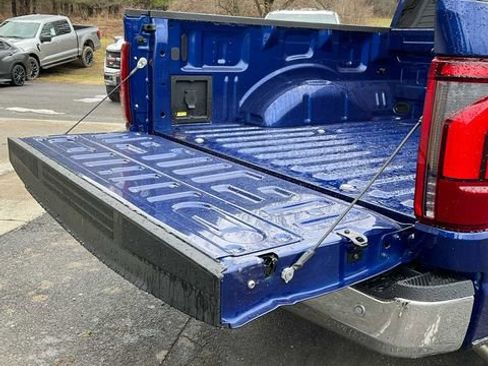 Used 2026 Ford F150 Lariat w/ Equipment Group 501A Mid image 16