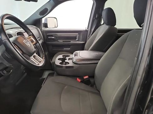 Used 2021 RAM 1500 Classic Warlock image 3