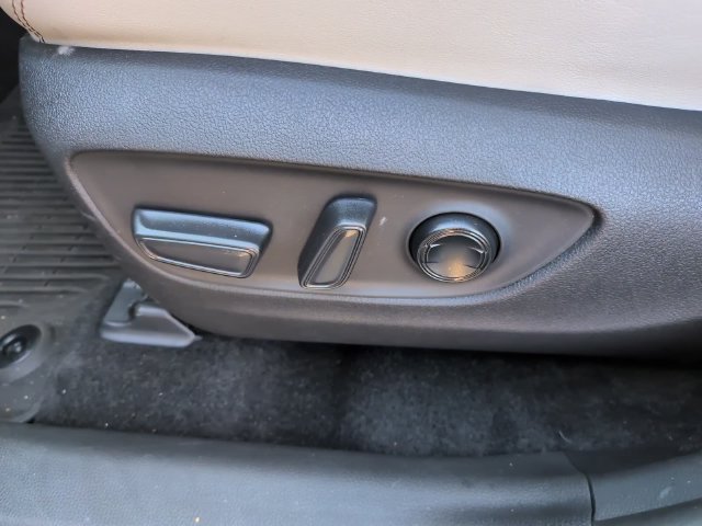 Used 2025 Toyota RAV4 XLE Premium w/ Weather Package AWD/4WD image 14