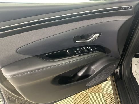Used 2022 Hyundai Tucson Limited AWD/4WD image 13