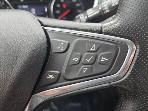 Used 2023 Chevrolet Equinox LT FWD image 26