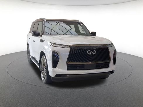 Used 2026 INFINITI QX80 Autograph w/ Premium Cargo Package AWD/4WD image 3