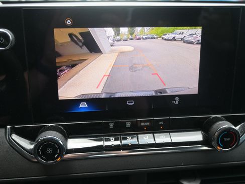 Used 2023 Chevrolet Colorado Trail Boss w/ Advanced Trailering Package AWD/4WD image 26
