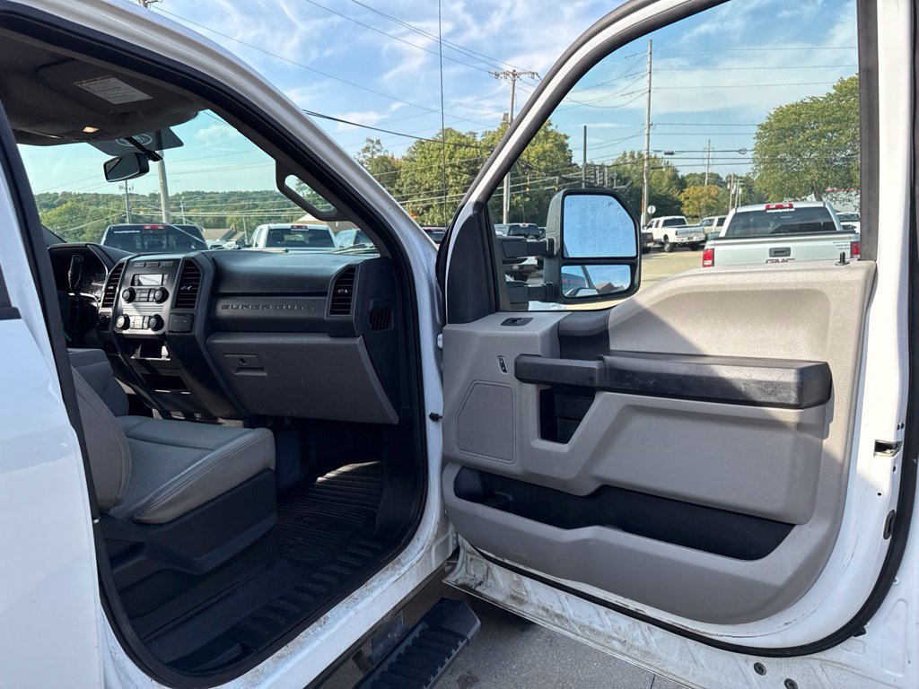 Used 2019 Ford F250 XL w/ Power Equipment Group AWD/4WD image 33