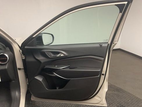 New 2026 Chevrolet Trax RS w/ Driver Confidence Package FWD image 21