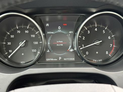 Used 2019 Land Rover Range Rover Evoque HSE Dynamic image 19