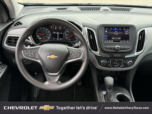Used 2024 Chevrolet Equinox LS w/ Driver Confidence II Package FWD image 12
