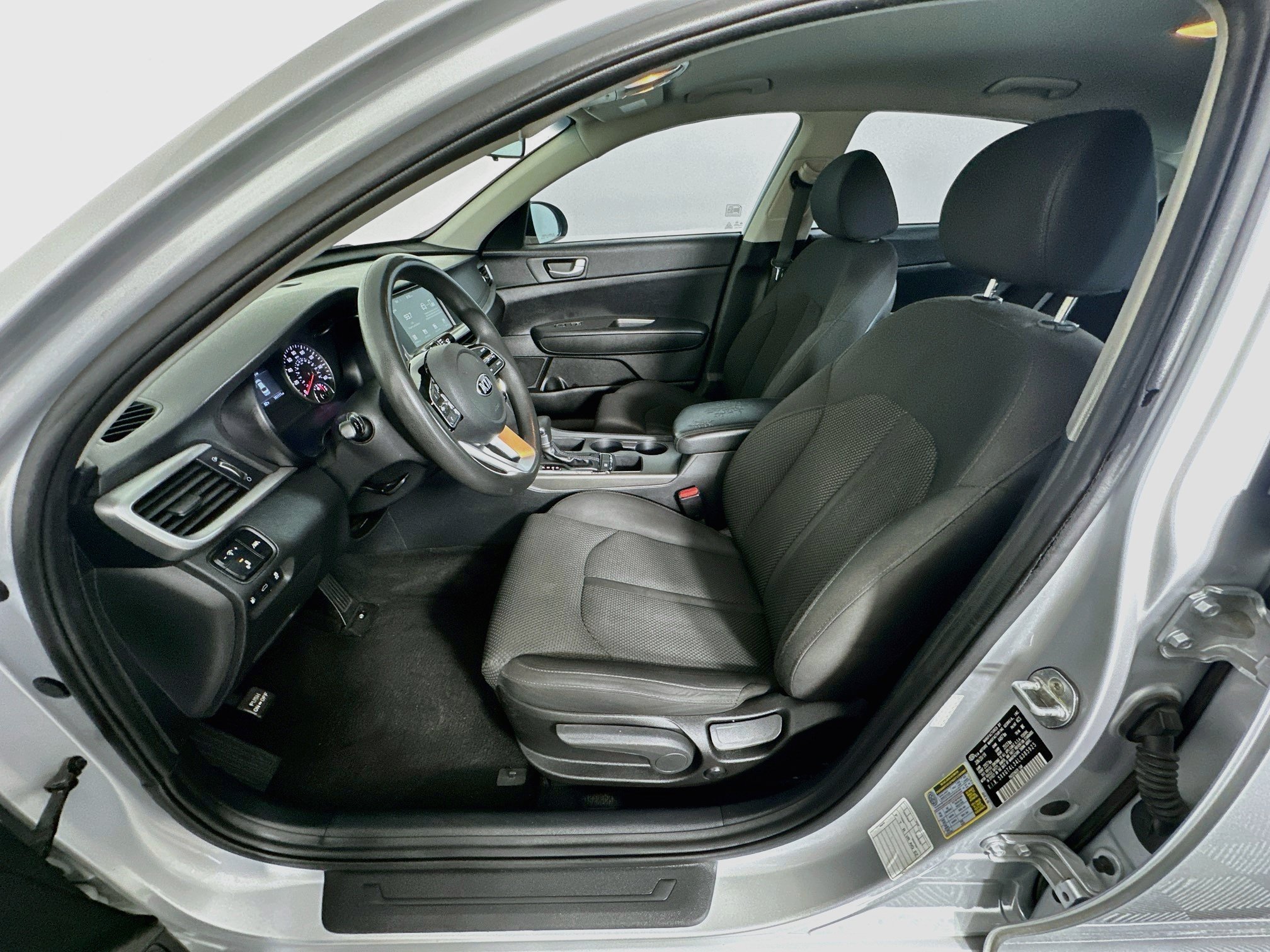 Used 2020 Kia Optima LX FWD image 13