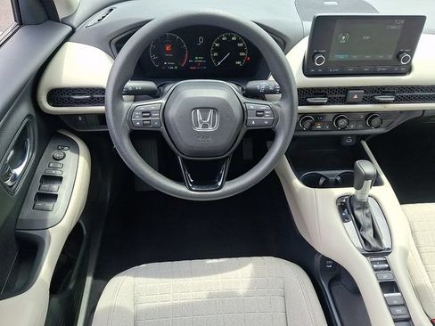 Certified 2024 Honda HR-V LX image 11