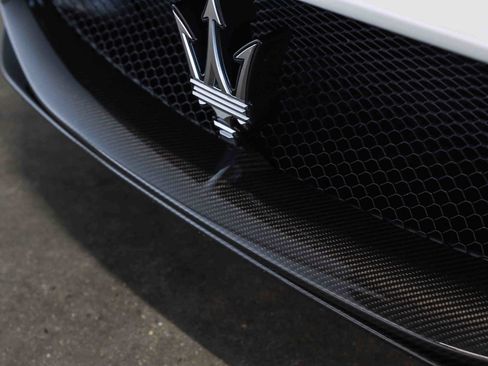 Used 2022 Maserati MC20 Coupe RWD image 29