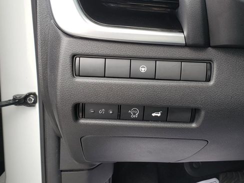 Certified 2023 Nissan Rogue SL w/ SL Premium Package image 33