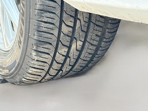 Used 2025 Audi Q3 2.0T Premium AWD/4WD image 41