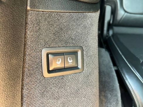 Certified 2021 Jeep Grand Cherokee L Overland w/ Luxury Tech Group IV AWD/4WD image 24