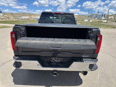 New 2025 GMC Sierra 3500 SLT w/ SLT Premium Package AWD/4WD image 25