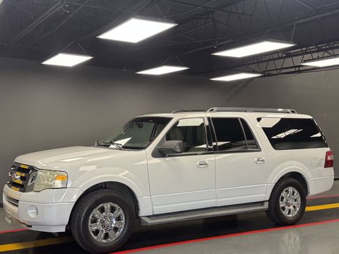 Used 2011 Ford Expedition EL XLT image 1